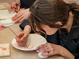 peinture sur poterie