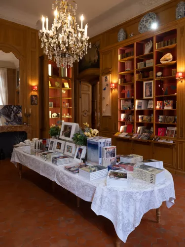 table boutique exposition